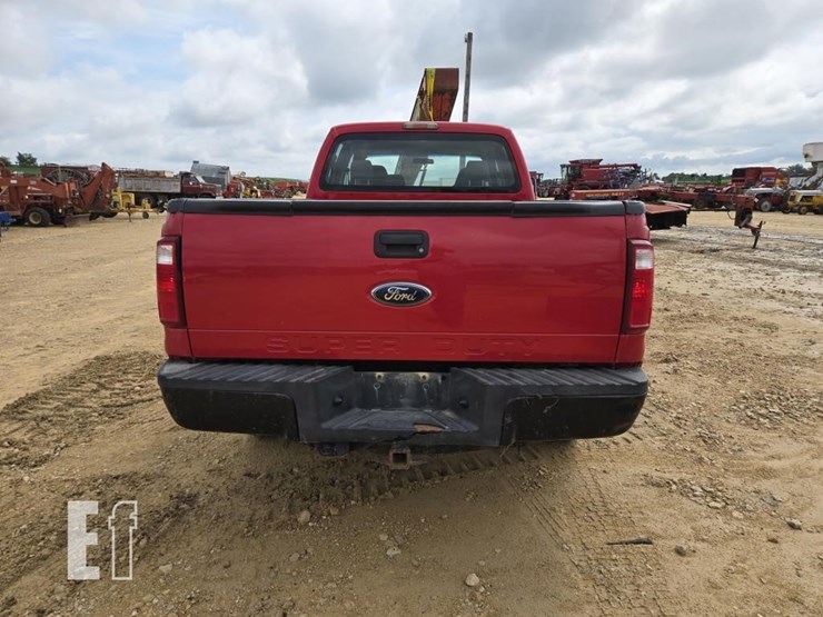 2010-ford-f250-image-10