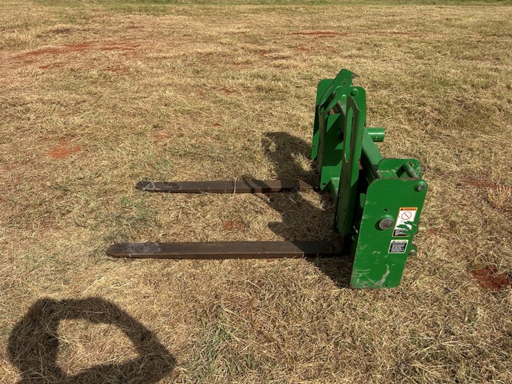 john-deere-726-image-1