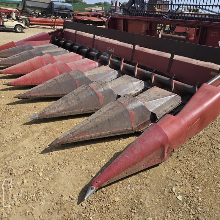 CASE IH 1083