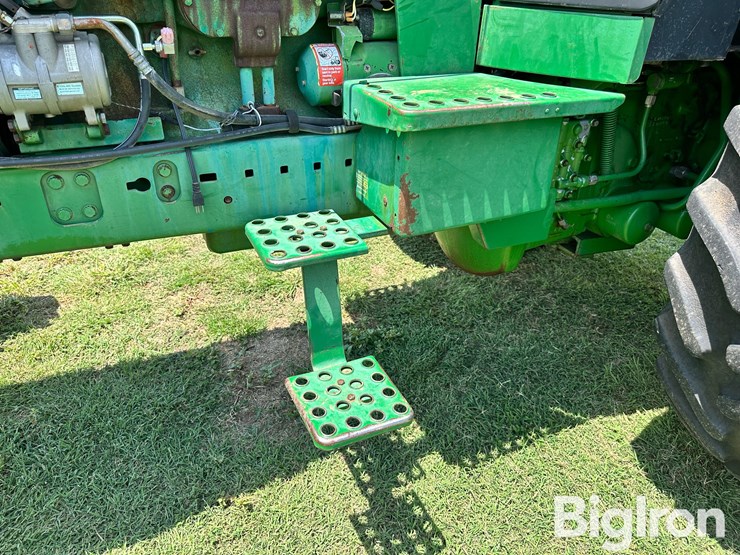 1983-john-deere-4650-image-11
