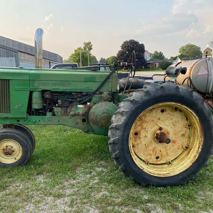 JOHN DEERE 60