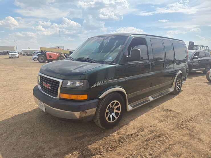 2003-gmc-1500-image-1