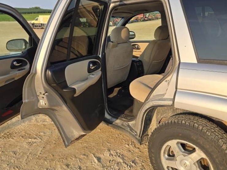 2005-chevrolet-trailblazer-image-6