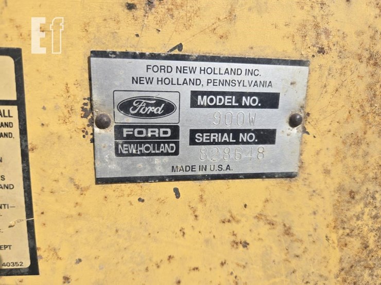 new-holland-900w-image-7