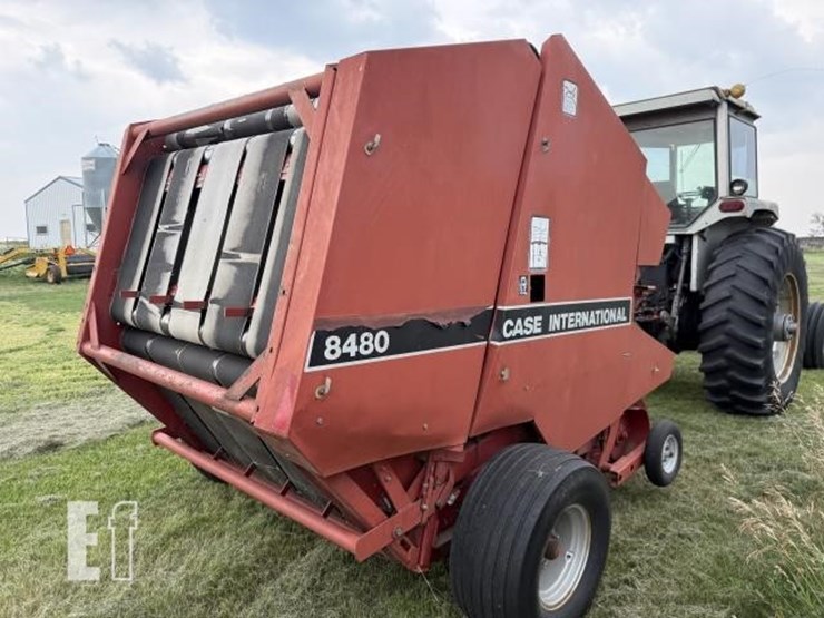 case-ih-8480-image-8