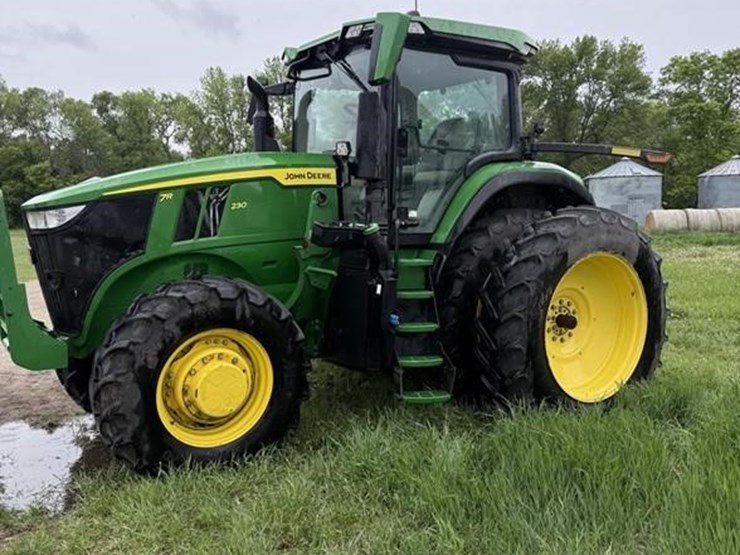 john-deere-7r-230-image-22