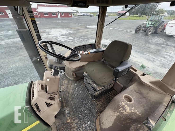 john-deere-8400t-image-22