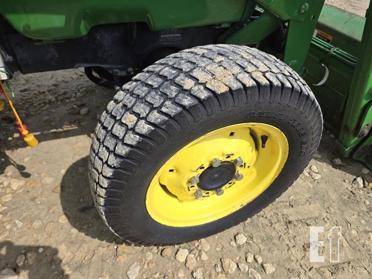 2000-john-deere-4400-image-18