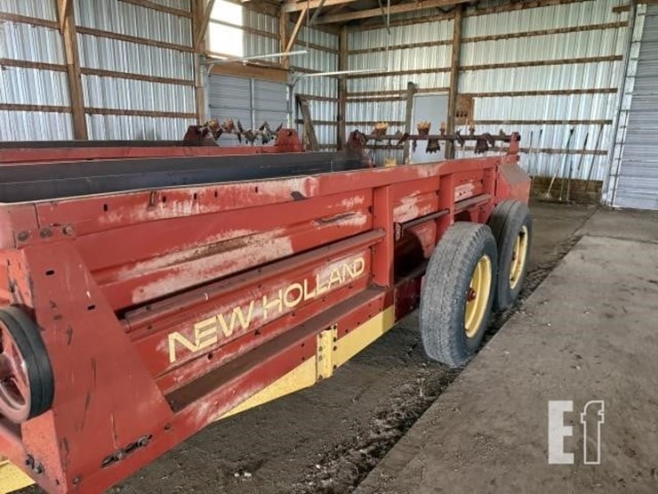 new-holland-791-image-5