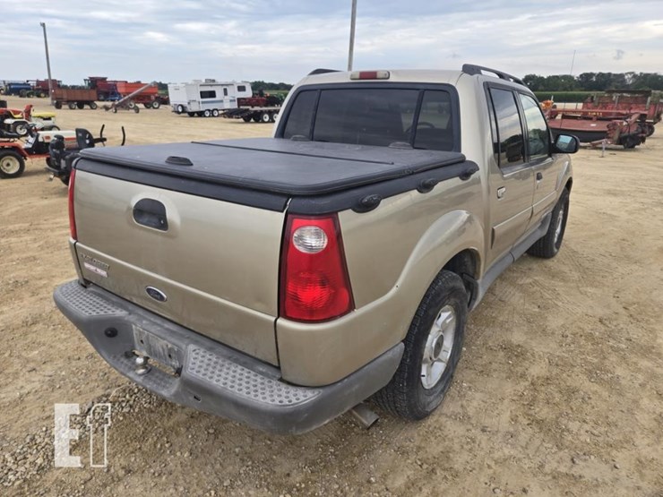 2001-ford-explorer-sport-trac-image-7