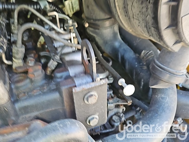 2011-caterpillar-279c-image-20