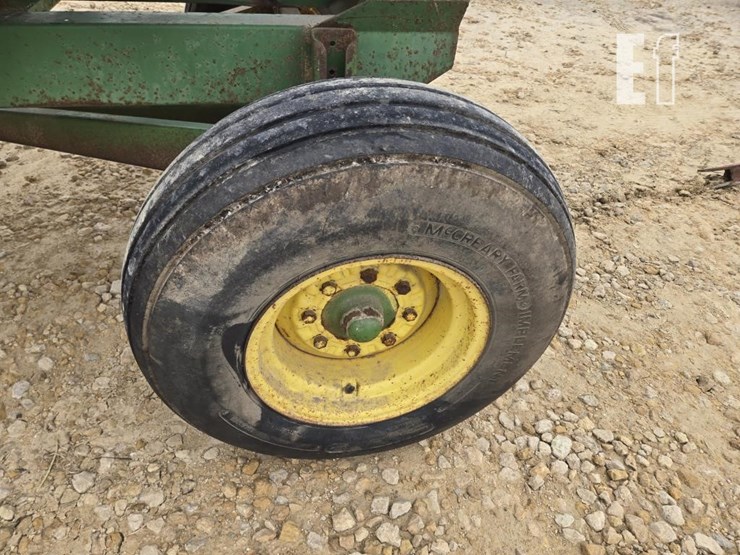 john-deere-1075-image-3