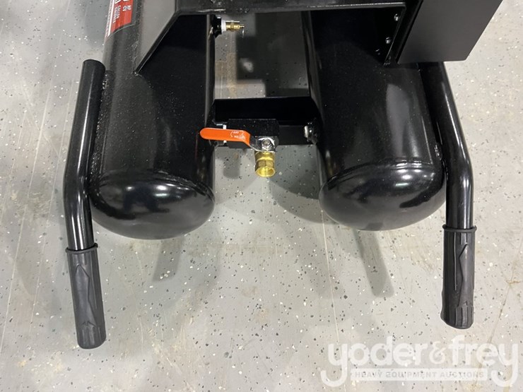 powertrain-10-gal-wheelbarrow/-contractor-air-compressor-c/w-v-twin-cast-iron-pump,-135-psi,-11.2-cfm,-212-cc-(1yr-factory-warranty)-image-10