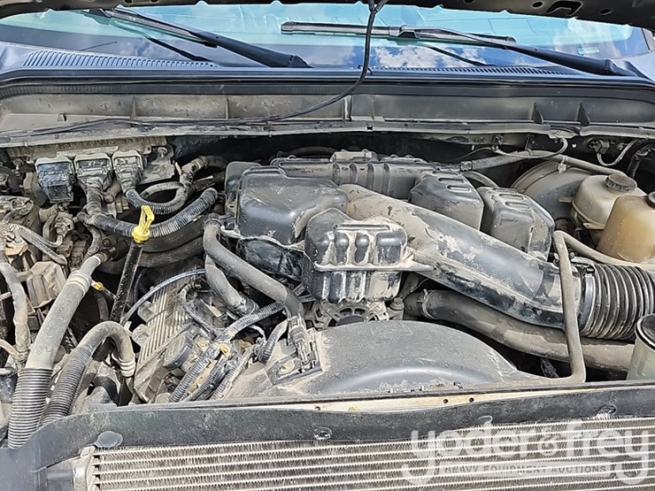 2015-ford-f250-xl-image-13