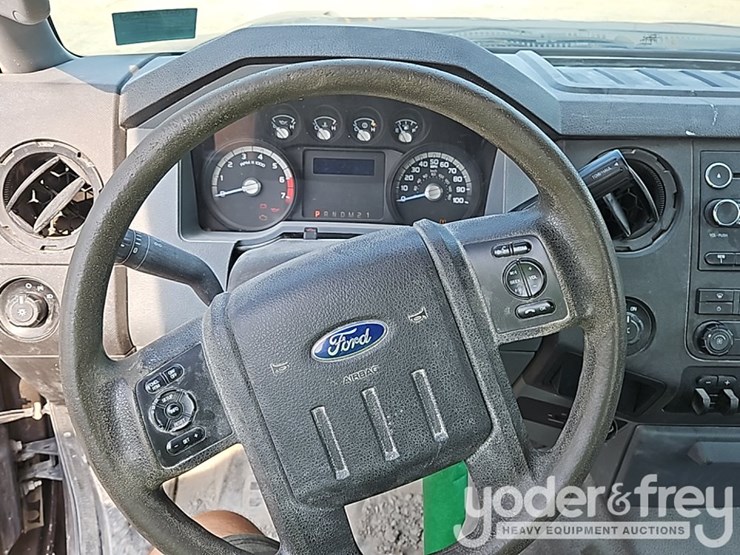 2016-ford-f250-xl-image-24