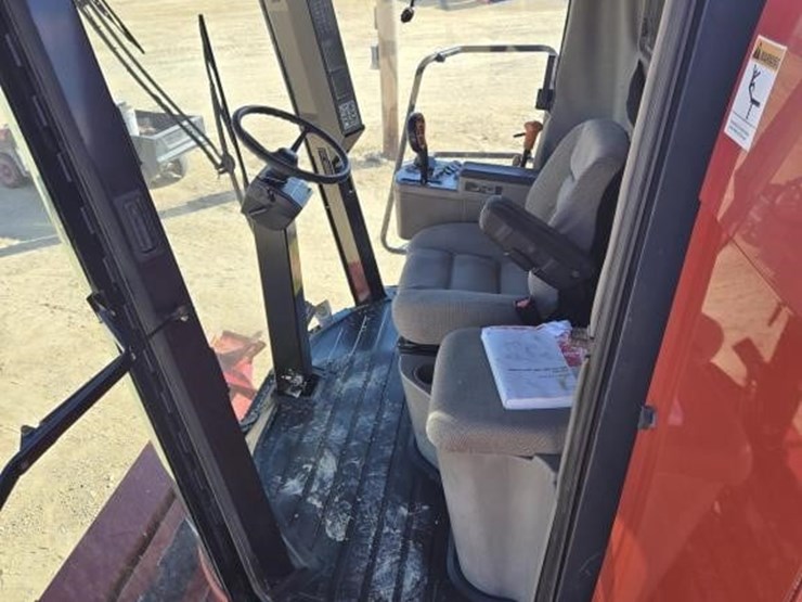 case-ih-7088-image-30