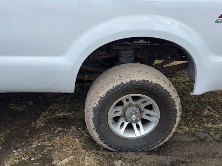 2001-ford-f250-image-13