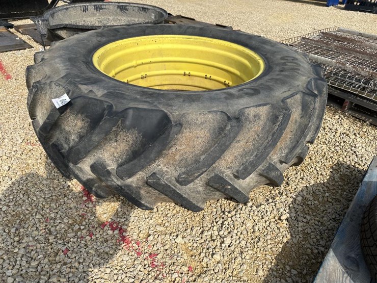 john-deere-4440-image-2