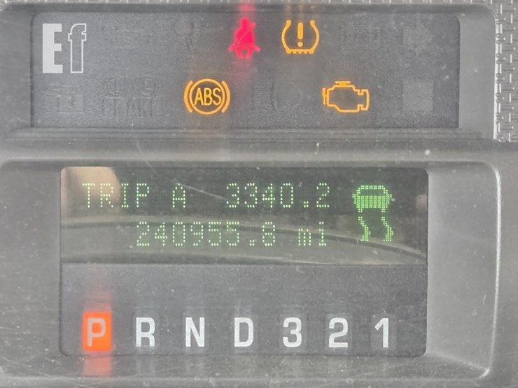 2010-ford-f250-image-19
