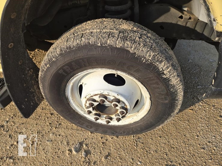 2019-ford-e450-image-12