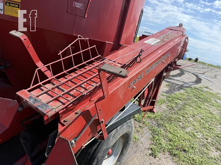 case-ih-1250-image-17