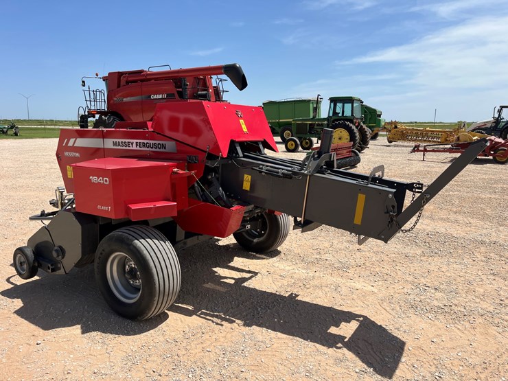 2020-massey-ferguson-1840-image-9
