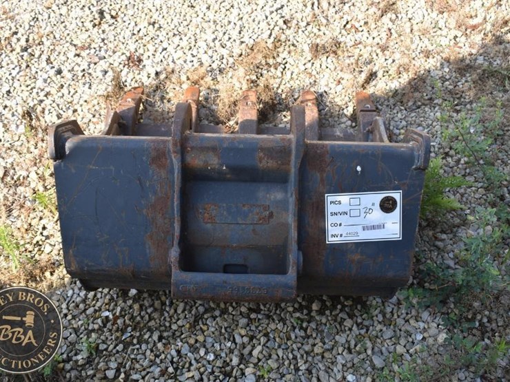 bucket,-trenching-backhoe-bucket-44029-image-3