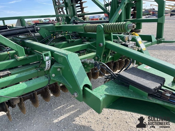 great-plains-4000tm-image-18