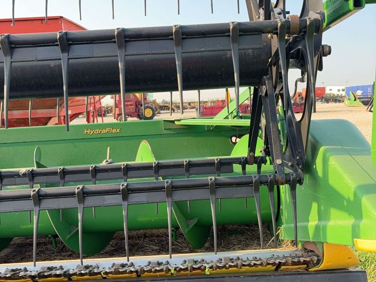2010-john-deere-635f-image-4