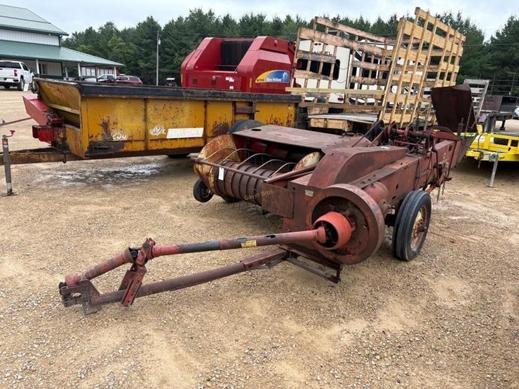 new-holland-super-66-image-3