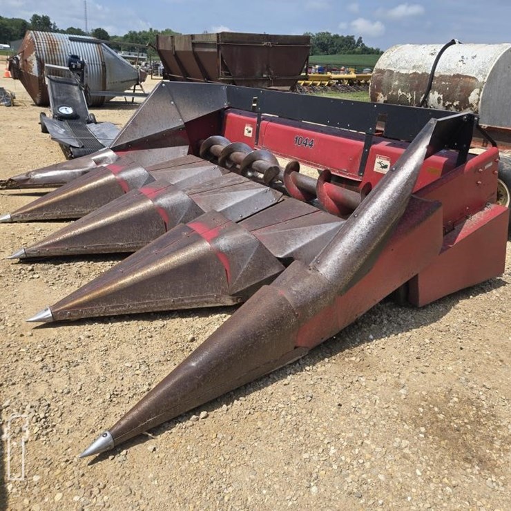 CASE IH 1044