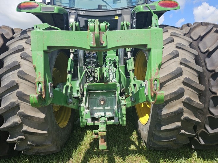 2020-john-deere-6195r-image-5