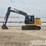 2022-deere-130g-image-2