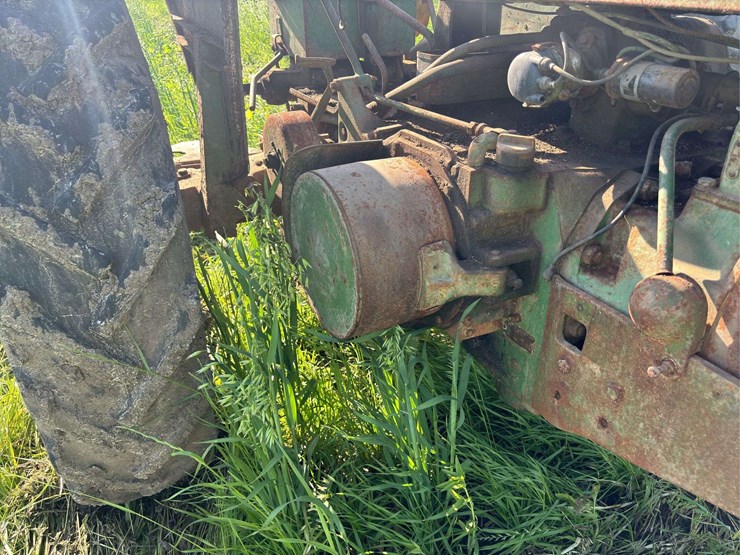 john-deere-70-image-46