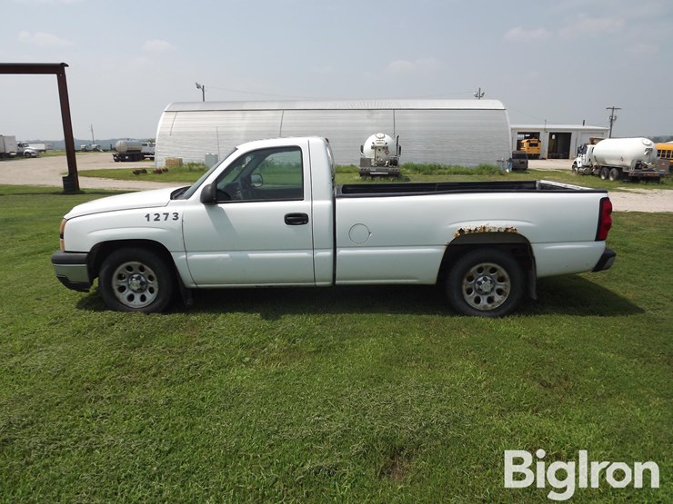 2006-chevrolet-silverado-1500-image-8