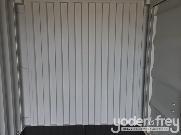 unused-20'-hc-container-c/w-2-side-doors,-1-end-door-image-18