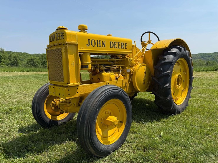 john-deere-bi-image-1