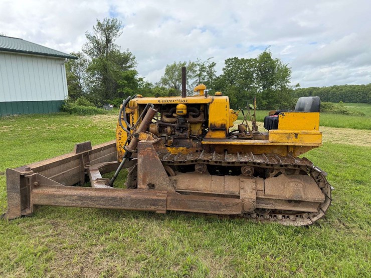 caterpillar-d6-image-8