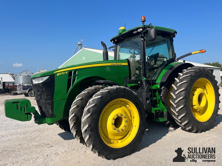 2017-john-deere-8370r-image-1