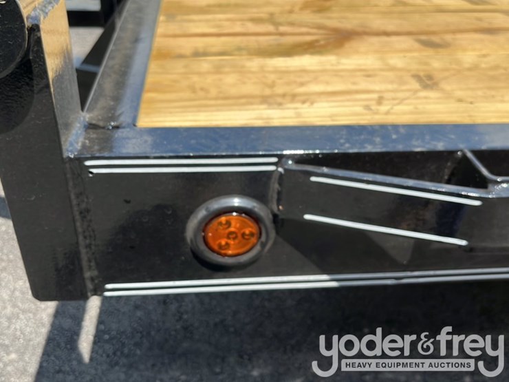unused-double-a-trailers-83-x-20-14,000#-gvwr,-hdch,2-7000#-axles,-2'-dovetail,-all-led-lights,-st235/80r16-10-ply-on-8-hole-silver-mod-image-23