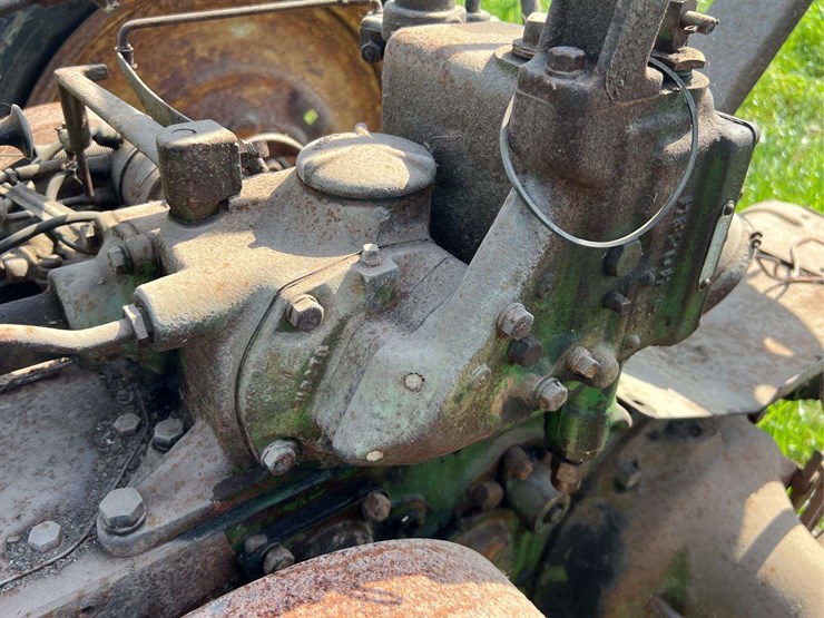 john-deere-h-image-48