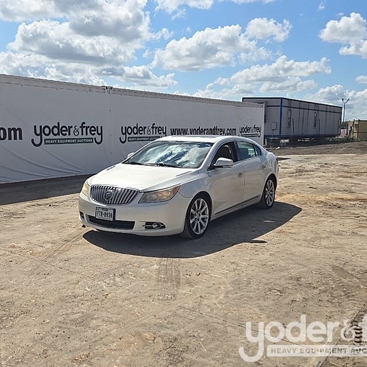 2010 Buick Lacrosse CXS