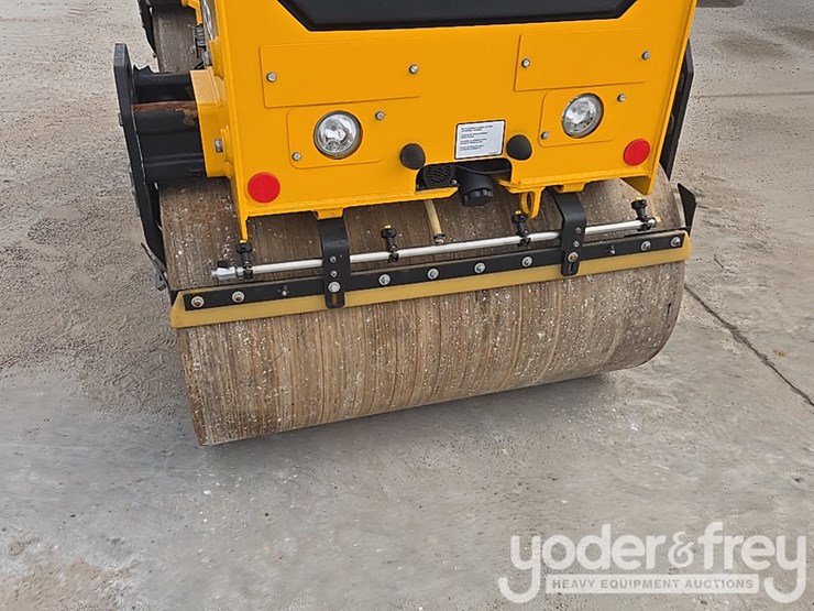2023-jcb-ct260-120-image-16