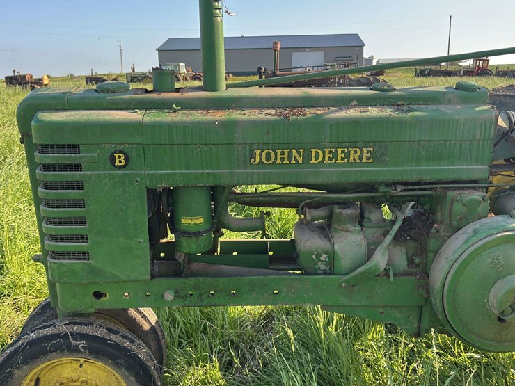 john-deere-model-b-image-26
