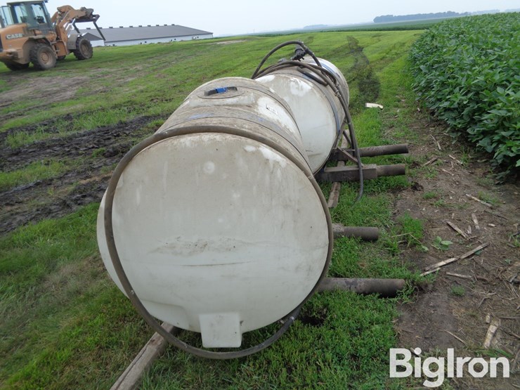 300-gallon-saddle-tanks-w/mounting-brackets-image-8
