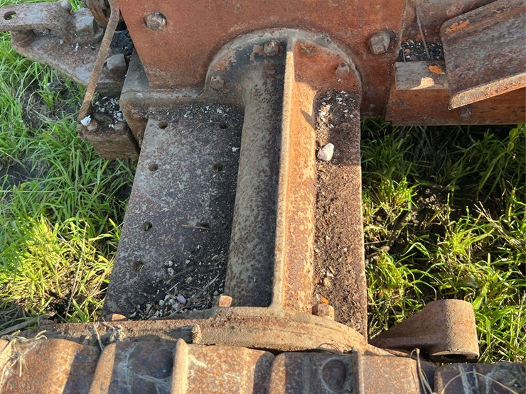 cletrac-e-image-19