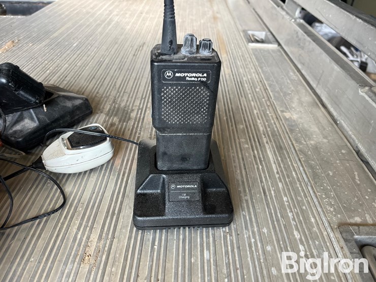 fm-radios-image-16