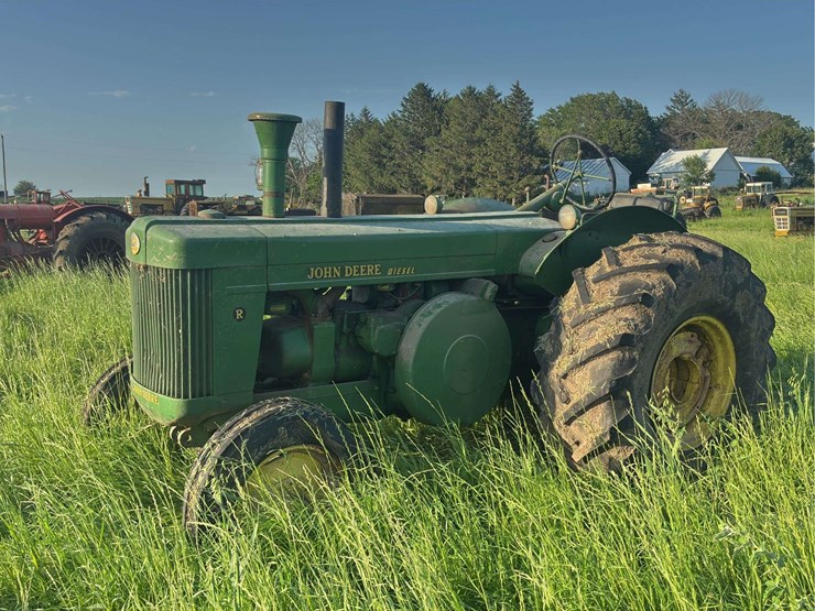 john-deere-r-image-1