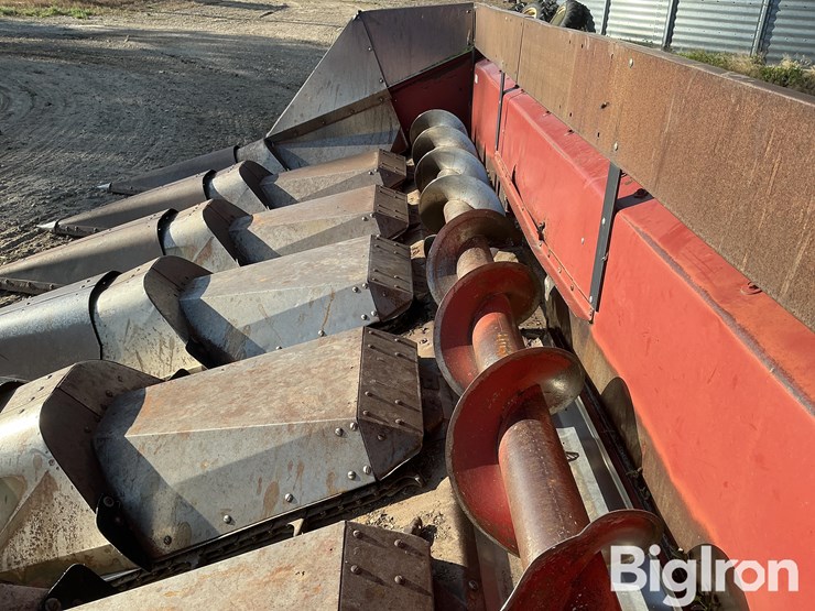 case-ih-1063-image-11