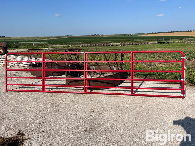 17’-gate-image-2